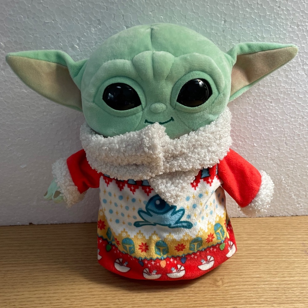 Disney Star Wars Baby Yoda Plush Mandalorian Grogu Child Ugly Christmas Sweater